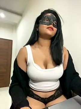 Sassy_simran naked strip on webcam for live sex chat