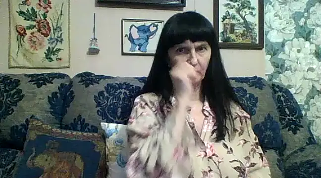 MelanyBanks naked strip on webcam for live sex chat