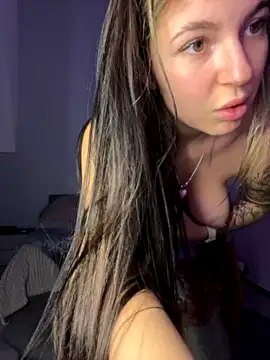 Ohh_Olli_ naked strip on webcam for live sex chat