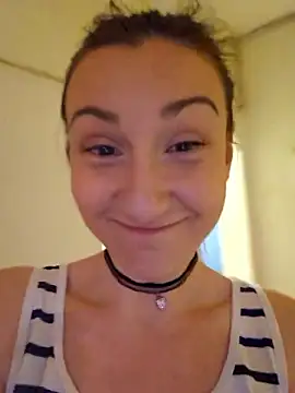 LillyBayler naked strip on webcam for live sex chat