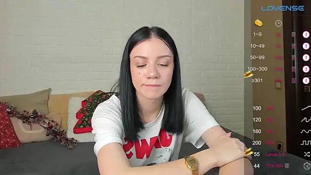 Soffilin naked strip on webcam for live sex chat