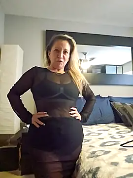 NanaRoman naked strip on webcam for live sex chat
