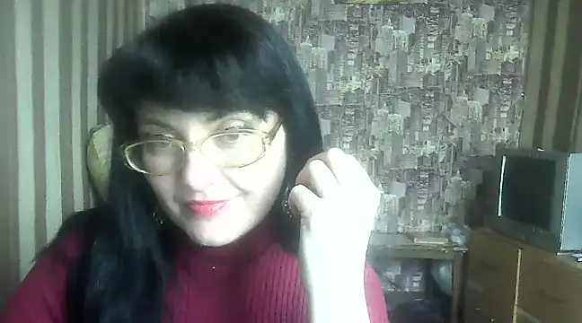 Yana-fiesta naked strip on webcam for live sex chat