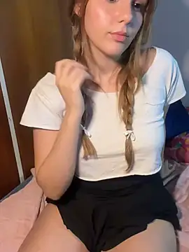 AlinaCarter naked strip on webcam for live sex chat