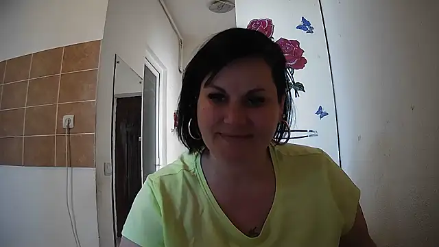 AndradaBlum naked strip on webcam for live sex chat