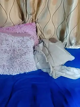 IndianSonia22 naked strip on webcam for live sex chat
