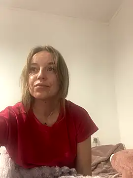 MolliSwitti naked strip on webcam for live sex chat