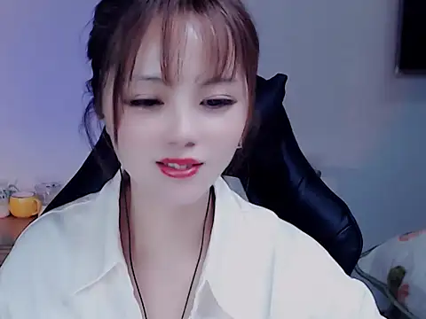Xiao-ke-ai naked strip on webcam for live sex chat
