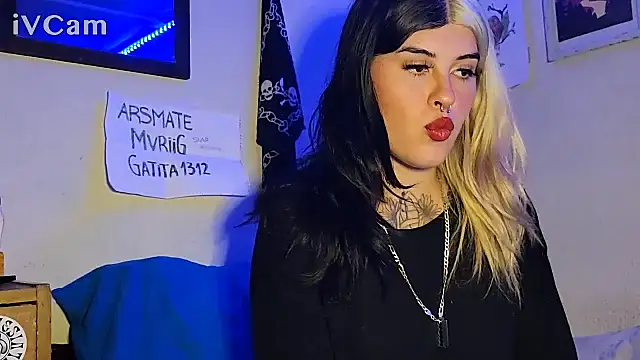 Alheli naked strip on webcam for live sex chat