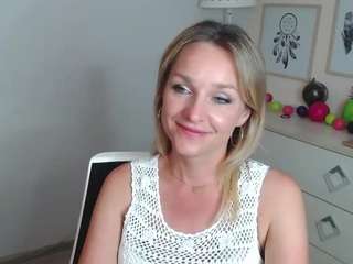 AliciaGoddess85 nude sex chat in adult Live Sex Chat Room