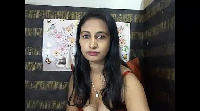 Indian_brown_eyes69 naked strip on webcam for live sex chat