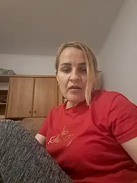 Malichkaanna30 naked strip on webcam for live sex chat