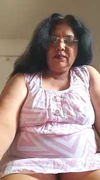 POOJA_JI naked strip on webcam for live sex chat