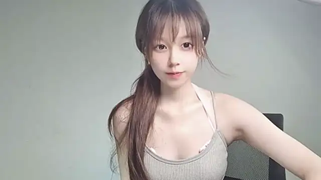 AnnaErena naked strip on webcam for live sex chat