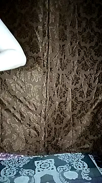 Merooooo567 naked strip on webcam for live sex chat