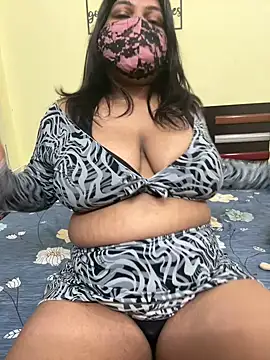 Kinkychidiya_ naked strip on webcam for live sex chat