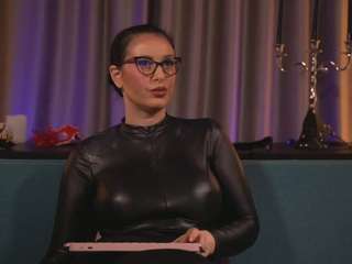 Mistress Kelly nude sex chat in adult Live Sex Chat Room