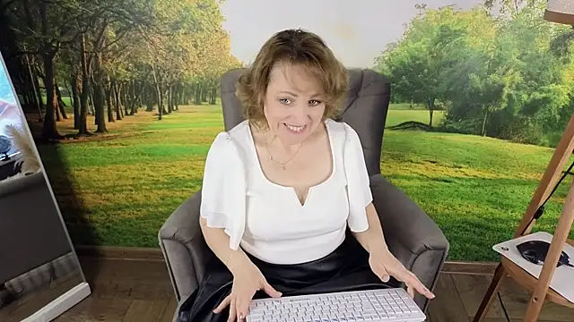 Ava_Gardner_ naked strip on webcam for live sex chat