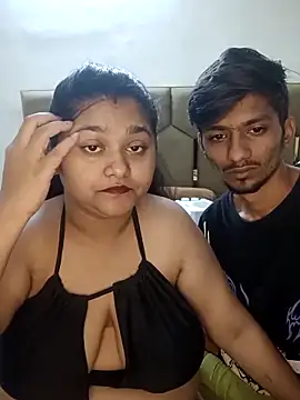 Strip-Couples naked strip on webcam for live sex chat
