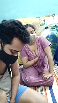 Sexi-rimi-bhabhi naked strip on webcam for live sex chat