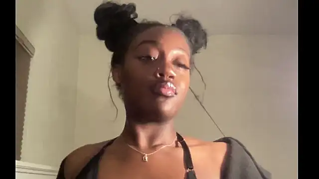 Maskedgirl5005 naked strip on webcam for live sex chat