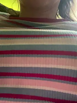 Vienncica naked strip on webcam for live sex chat