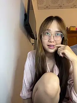 Niraa3 naked strip on webcam for live sex chat