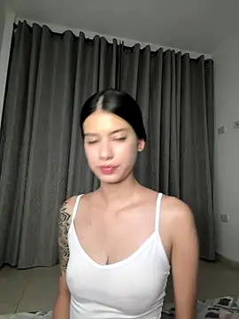 Giasteele naked strip on webcam for live sex chat