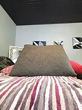 Lorna_h naked strip on webcam for live sex chat
