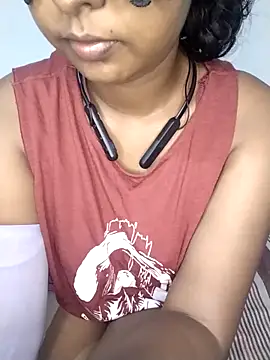 Sexy-Ashu naked strip on webcam for live sex chat