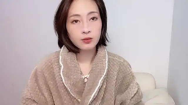 Xiyan-yuyu naked strip on webcam for live sex chat