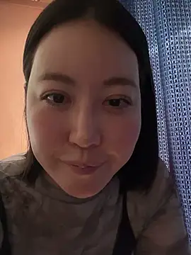 7_hazime naked strip on webcam for live sex chat