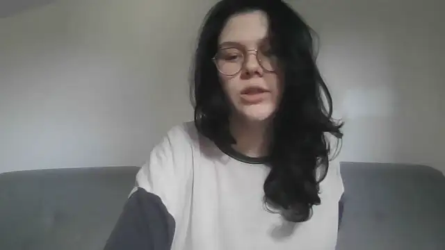 LaVostraDorothy naked strip on webcam for live sex chat