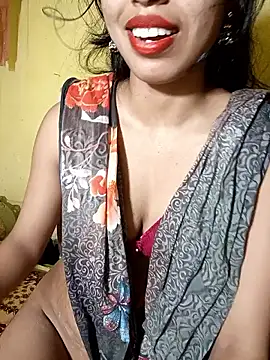 Trending_couple_1 naked strip on webcam for live sex chat