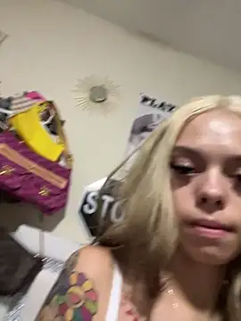 Itspinkkk naked strip on webcam for live sex chat