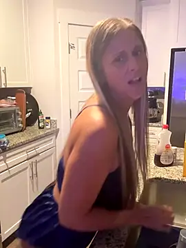 Privateplaymilf naked strip on webcam for live sex chat