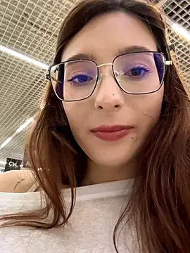 LilluKatten naked strip on webcam for live sex chat