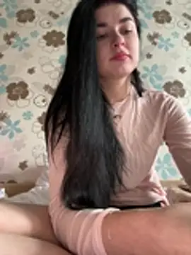 LisaFoxxy444 naked strip on webcam for live sex chat