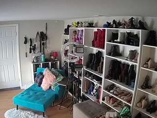 Miss Olivia Black Dressing Room nude sex chat in adult Live Sex Chat Room