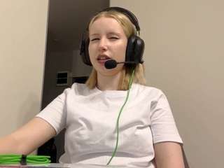 YasmineBuffo nude sex chat in adult Live Sex Chat Room