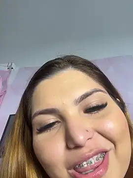 Melzinha71 naked strip on webcam for live sex chat