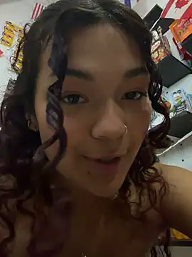 Camilla_Miller01 naked strip on webcam for live sex chat