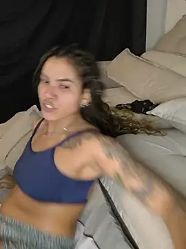 Casalfogoegasolina naked strip on webcam for live sex chat