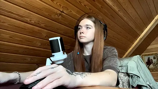 MariaLake naked strip on webcam for live sex chat