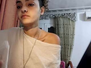 MoiraHaybarger nude sex chat in adult Live Sex Chat Room