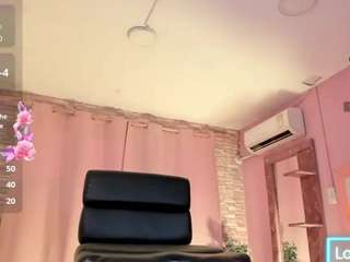 Miss Carolinne 666 nude sex chat in adult Live Sex Chat Room