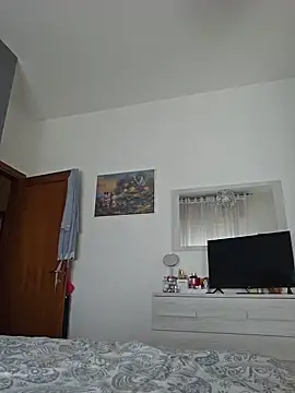 Whispersexy naked strip on webcam for live sex chat